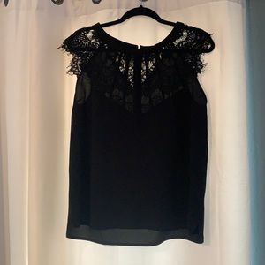 Brixon Ivy Jarred Lace Detail Cap-Sleeve Blouse